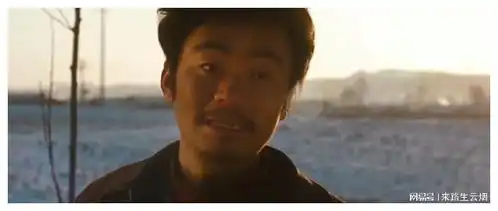同样是演疯傻之人,王宝强与金世佳的表演谁更胜一筹
