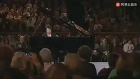 郎朗在皇家阿尔伯特音乐会上弹的土耳其进行曲,每一幕都是表情包

