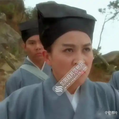 刘嘉玲秀表情包周伯通跟欧阳锋秀恩爱被赞夫妻相
