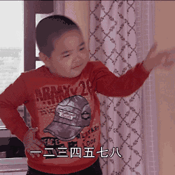 现在网上最火的小孩是谢飞机表情包有着落了
