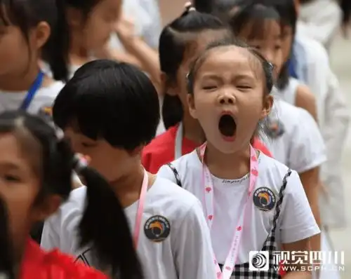 教育部明确要求中小学生睡眠时间你家孩子睡够了吗

