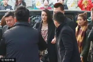 舒淇出席活动似女老板见熟人瞪眼表情呆萌