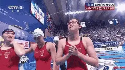 傅园慧行走的表情包,里约奥运会最火网红附全套表情包
