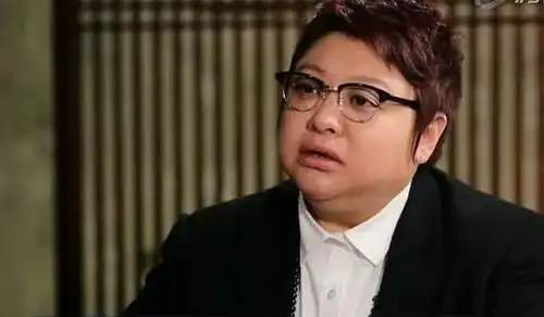 韩红18年倾尽家产,只因这件事,背后隐藏的秘密令人惊叹
