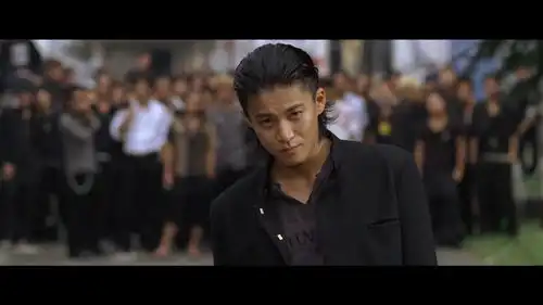 怎么可以引起星妹儿的注意
