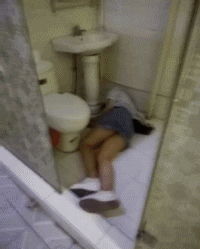 女同事喝醉了怎么办
