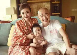 包贝尔女儿表情包上线甜馨地位不保啦
