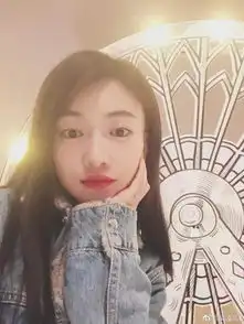 吴谨言否认巴厘岛约会传闻我不是我没有别瞎说
