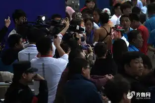 新表情包来啦傅园慧夺金后颁奖台上搞笑表情不断
