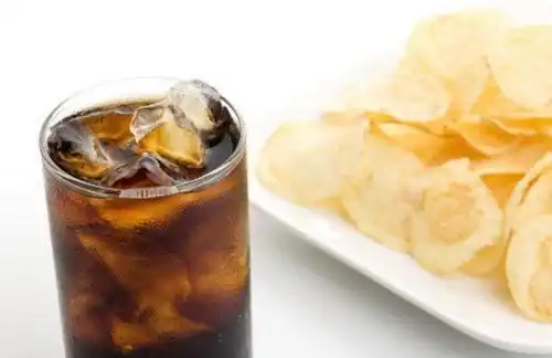 薯片与可乐,为什么卖了20年都不涨价
