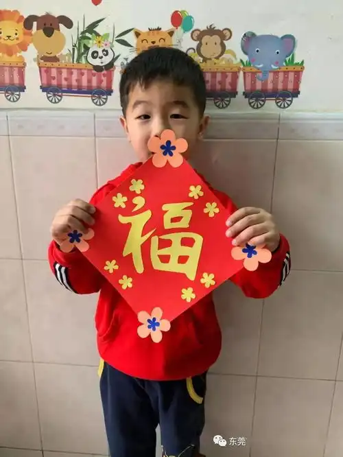 嗨皮牛耶东方明珠萌娃们的春节实在太精彩啦速来围观
