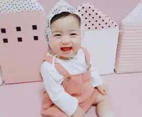如何才能给宝宝拍出一组好看的照片
