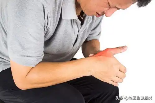痛风不一定是吃出来的医生总结痛风的5大诱因,要一一避开
