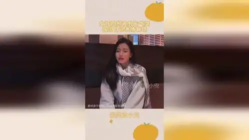 女孩拍照被男友气哭,强迫自己表情管理,动作真的很可爱
