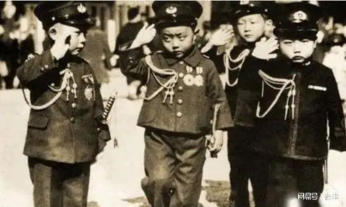 七七事变纪念日忽然想到日本儿童版防卫白皮书
