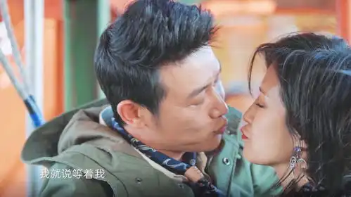 快50了还能这么激情陆毅鲍蕾当众亲吻,郑钧的表情好精彩
