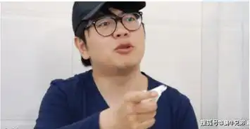 郎朗给吉娜讲活动趣事,当看到吉娜的表情时,共同语言太重要
