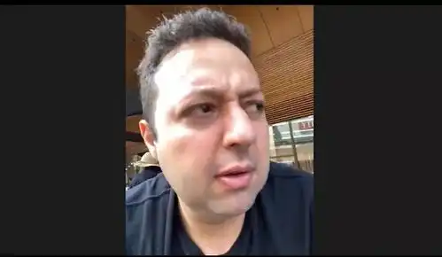 澳洲萌叔又来了中英文混杂大喊春节饺子里居然包硬币,还是俩
