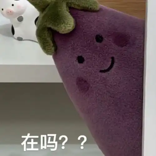 轻松一秒给她备注甜甜圈,给我备注舔舔犬是吧
