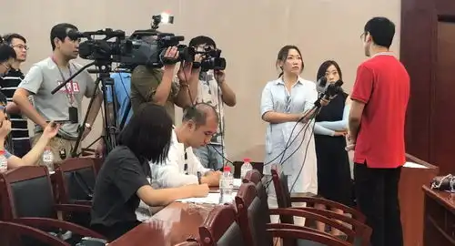 记者节您收到一组新北方记者的表情包,请注意查收
