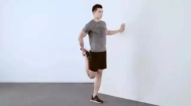 跑步后如何拉伸,能使腿部不变粗
