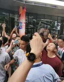 马云今日退休,他今天上班就像个孩子网友花呗不用还了