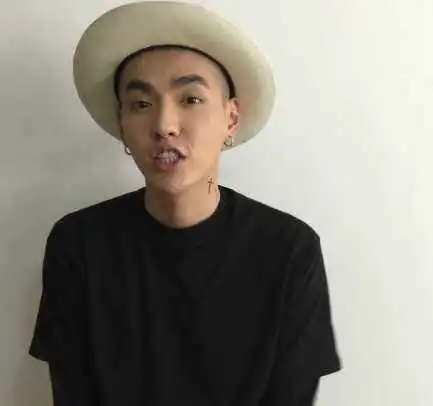如何别让人家一眼就看清你
