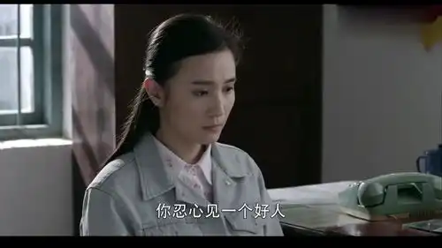 张嘉译微笑表情包上线,把好脾气老实人演活了
