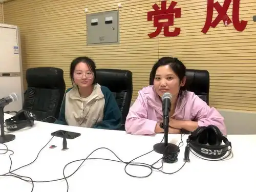 高考前一天,我们陪着你
