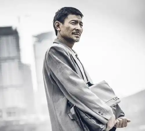 刘德华一番话揭露当代演员现状年轻艺人们,该认真工作了
