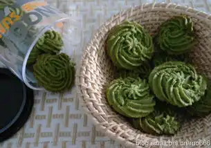 抹茶曲奇饼干的做法抹茶曲奇饼干怎么做抹茶曲奇饼干的家常做法若若69
