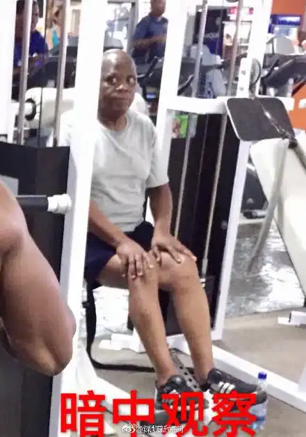 表情网上晒疯了别人在健身房vs你在健身房但健身大牛真在嘲笑你腾讯网表情
