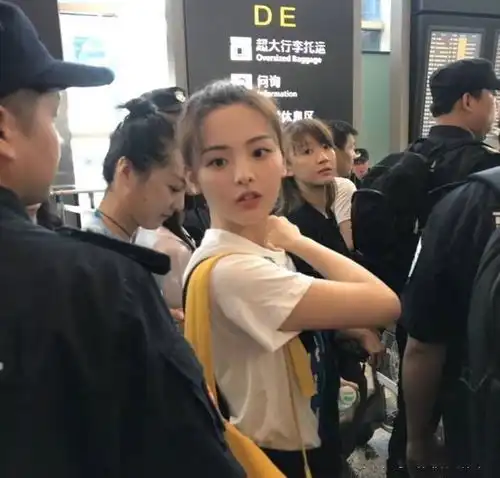 这些明星的路透生图也太好看了,终于知道普通人和他们的差距了
