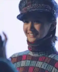 木村拓哉的二女儿木村光希竟然登上了日本版elle7月号封面
