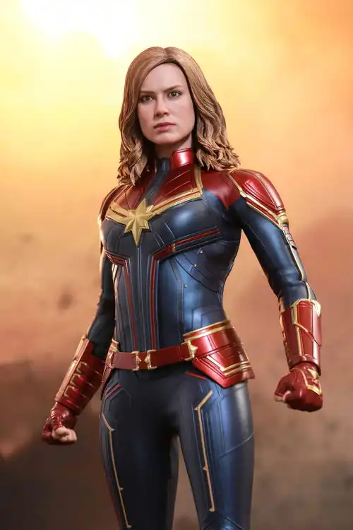 表情hottoys最新captainmarvelmarvel队长珍藏人偶强势登场...表情
