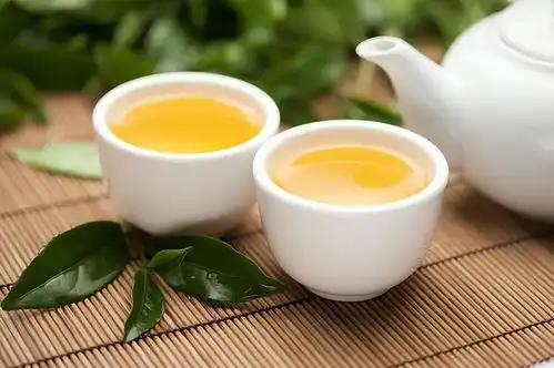 糖尿病是喝出来的医生建议若不想血糖暴涨,这几种茶最好少喝
