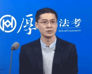 毕业多年后,我最怀念罗翔这样的老师
