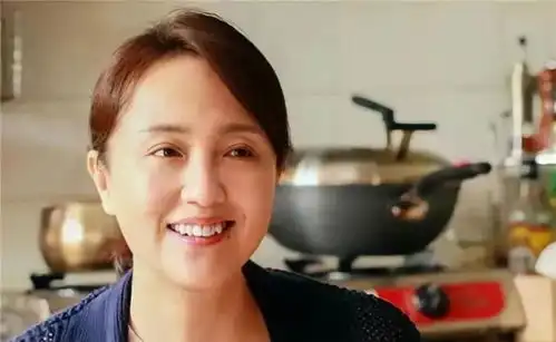 票房破4亿姑妈朱媛媛实力圈粉,曾错过潜伏的翠平一角
