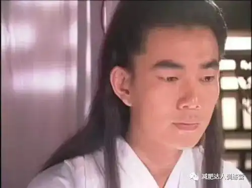 52岁的任贤齐有一种痛,叫白胖一场......
