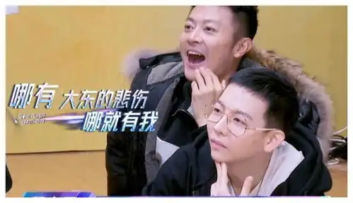 刘敏涛出迷表情,印小天人缘差被赶,哥哥互撕被和稀泥的他膈应到
