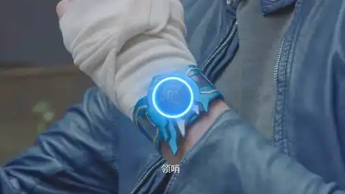 这铠甲勇士的变身动画我服了,果然第一部才是真正的经典
