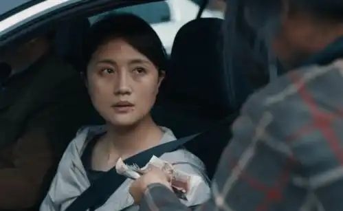 送你一朵小红花朱媛媛演技被赞,省吃俭用却给了乞讨者一百