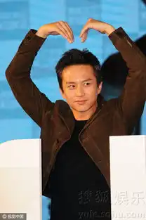 邓超卖萌表情包派送自曝并无私房钱
