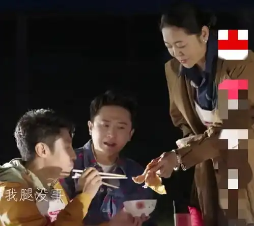 倪萍给撒贝宁夹鸡腿吃,没想到小撒转身给了小尼,理由很扎心
