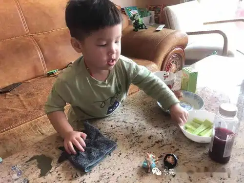 嗨皮牛耶东方明珠萌娃们的春节实在太精彩啦速来围观
