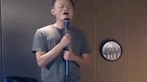 马云深情献唱神级表演用表情炫富,希望大家pick云云子
