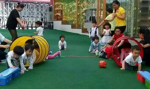 情商低的孩子都有这3种行为,现在不纠正,越长大会越吃亏
