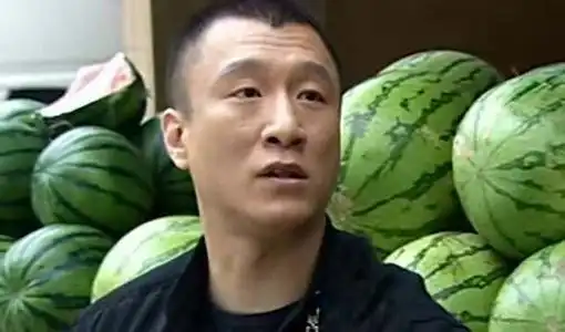 心理学家真正有城府的人,不是靠阴沉脸,而是能做到这3点
