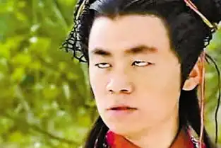明星影视剧翻白眼瞬间,今都成经典表情包,网友笑出猪叫声
