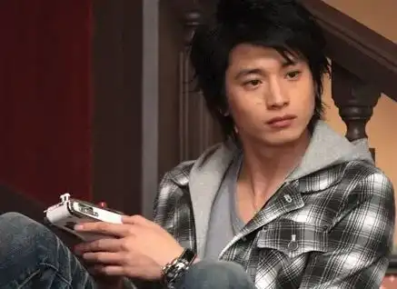 2021年日本吸金力最强男星前20强,木村拓哉才排第二
